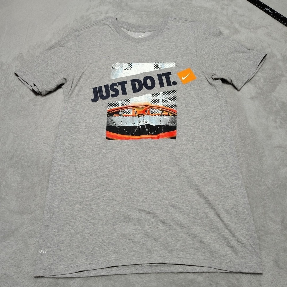 The Nike Tee T-Shirt Men S Gray Just Do It Backboard Dri-Fit Active Sports
